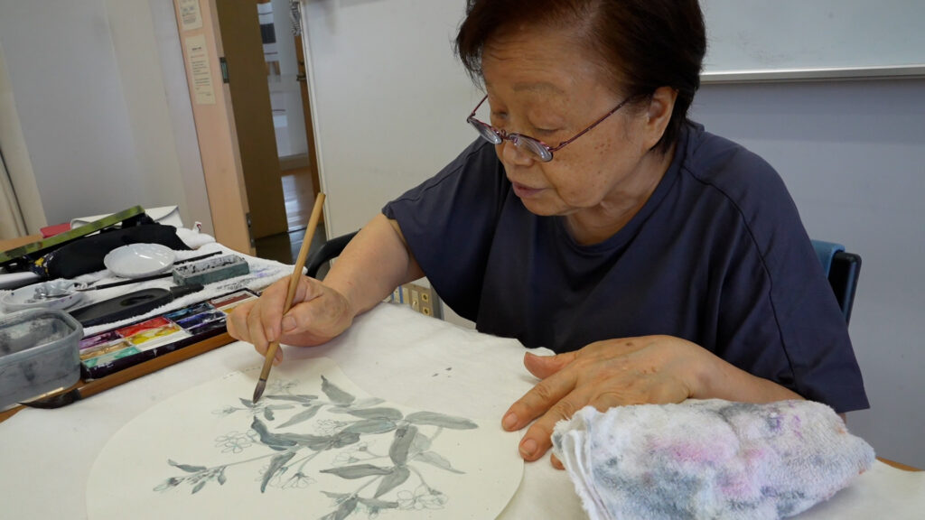 河瀬先生が描く様子